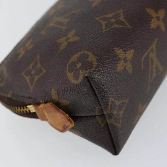 LOUIS VUITTON Monogram Pochette Cosmetic PM Cosmetic Pouch M47515 LV Auth 148054 - Picture 4 of 16